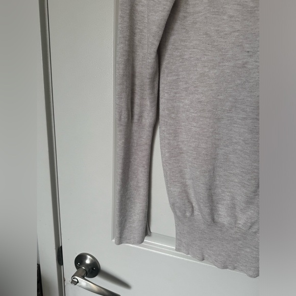 Pull & Bear V neck sweater/cardigan - Picture 5 of 5